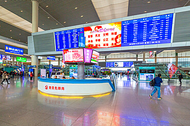 View of interior of Chengdu Railway Station, Chengdu, Sichuan, China, Asia