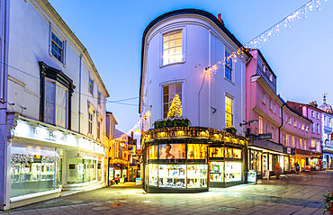 View of shops on London Street at Christmas, Norwich, Norfolk, East Anglia, England, United Kingdom, Europe