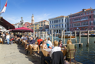 Grand Canal and restaurant, Venice, UNESCO World Heritage Site, Veneto, Italy, Europe