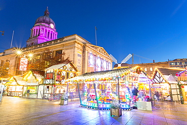 Christmas Market in the Old Town Square, Nottingham, Nottinghamshire, England, United Kingdom, Europe