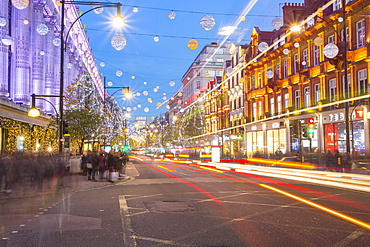 Selfridges on Oxford Street at Christmas, London, England, United Kingdom, Europe