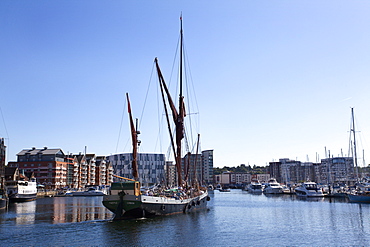 Sailing ship leaving the Quayside at Ipswich Marina, Ipswich, Suffolk, England, United Kingdom, Europe