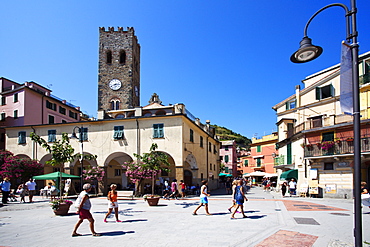 The Old Town and Church of St. John at Monterosso al Mare, Cinque Terre, UNESCO World Heritage Site, Liguria, Italy, Europe