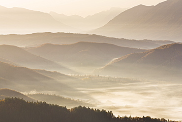 Early morning mist near Kipi, Zagoria, Epirus, Greece, Europe