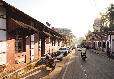 Street scene, Panjim, Goa, India, South Asia