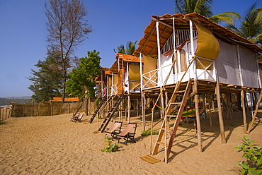 Beach huts on Agonda Beach, Goa, India, Asia