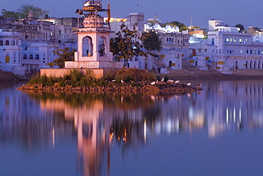 Pushkar Lake, Rajasthan, India, Asia