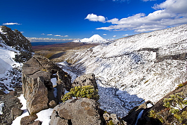 Mount Ngauruhoe, Tongariro National Park, UNESCO World Heritage Site, North Island, New Zealand, Pacific