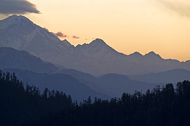 View from Poon Hilll at dawn, Ghorepani, Annapurna Himal, Nepal, Himalayas, Asia