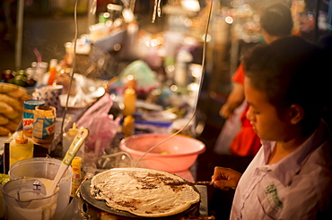 Pancake stall, Night Market, Luang Prabang, Laos, Indochina, Southeast Asia, Asia