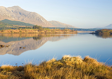 Lough Inagh at dawn, Connemara, County Galway, Connacht, Republic of Ireland, Europe 