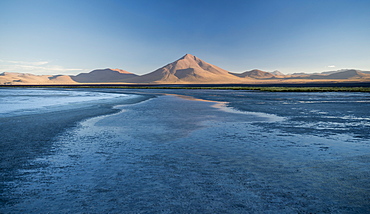 Laguna Colorada, Reserva Eduardo Avaroa, Bolivia, South America