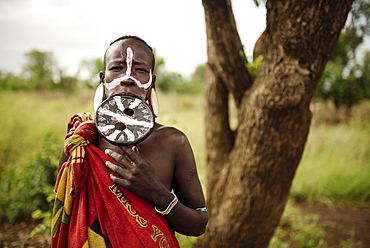 Portrait of Dinakari, Mursi Tribe, Minisha Village, Omo Valley, Ethiopia, Africa