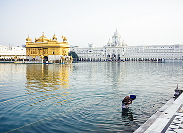 Harmandir Sahib (Golden Temple), Amritsar, Punjab, India, Asia