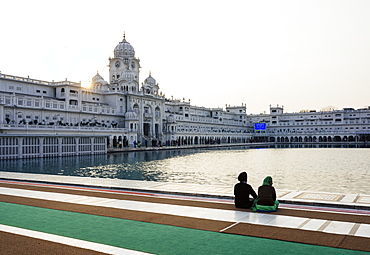 Harmandir Sahib (Golden Temple), Amritsar, Punjab, India, Asia