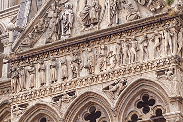 The exterior of Basilica Cattedrale di San Giorgio (Duomo di Ferrara) in the city of Ferrara, UNESCO World Heritage Site, Emilia-Romagna, Italy, Europe