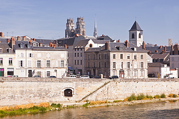 Looking across the River Loire to the Cathedrale Sainte Croix d'Orleans (Cathedral of Orleans), Orleans, Loiret, France, Europe