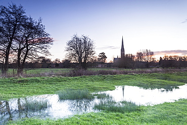 Salisbury Cathedral, built in the 13th century in the Gothic style, the tallest spire in the United Kingdom, Salisbury, Wiltshire, England, United Kingdom, Europe