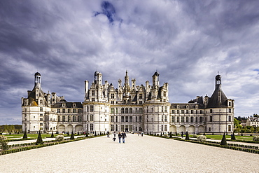 The chateau of Chambord, one of the most recognizable castles in the World, UNESCO World Heritage Site, Loire Valley, Loir et Cher, Centre, France, Europe