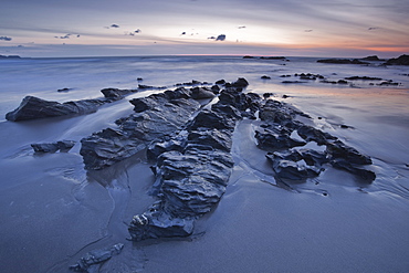 The Strangles beach on the north Cornwall coastline at sunset, Cornwall, England, United Kingdom, Europe