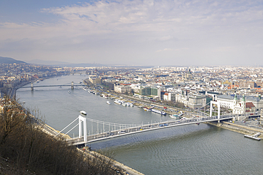 The city of Budapest and River Danube, UNESCO World Heritage Site, Budapest, Hungary, Europe