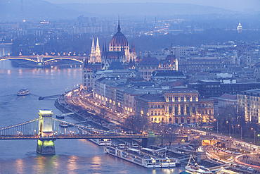 The Hungarian Parliament Building and Chain Bridge over the River Danube, UNESCO World Heritage Site, Budapest, Hungary, Europe