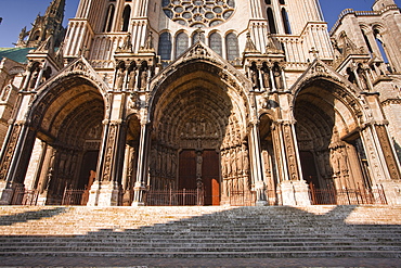 The southern portal of Chartres Cathedral, UNESCO World Heritage Site, Chartres, Eure-et-Loir, Centre, France, Europe