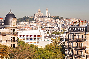 Looking over the rooftops of Paris to Sacre Coeur, Paris, France, Europe