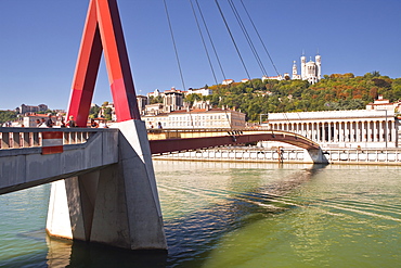 Passerelle du Palais de Justice over the River Saone, with the Palais de Justice in the background along with Notre Dame de Fourviere, Lyon, Rhone, Rhone-Alpes, France, Europe 