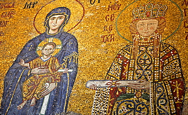 Mosaic of Virgin Mary and Infant Jesus Christ found in the Hagia Sophia Museum, UNESCO World Heritage Site, Istanbul, Turkey, Europe, Eurasia