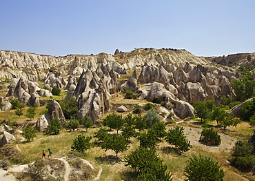 Fairy Chimneys rock formation near Goreme, Cappadocia, Anatolia, Turkey, Asia Minor, Eurasia