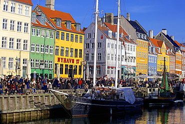 Boats in Nyhavn harbour (New Harbour), Copenhagen, Denmark, Scandinavia, Europe