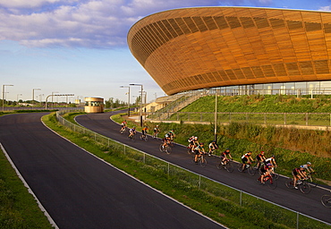 Cyclists at The Olympic Velodrome in the Queen Elizabeth Olympic Park, Stratford, London, England, United Kingdom, Europe