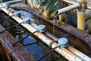 Water fountain at Nigatsu-do Hall in Nara, Honshu, Japan, Asia