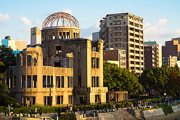 Atomic Bomb Dome (Genbaku Dome), UNESCO World Heritage Site, Hiroshima Peace Memorial Park, Hiroshima, Japan, Asia