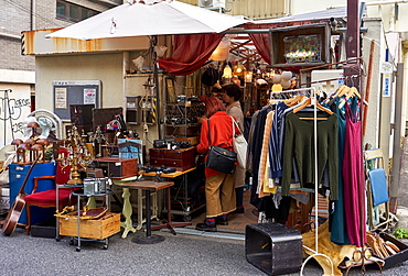 Second-hand shop in Shimokitazawa, Tokyo's hip neighbourhood, Tokyo, Japan, Asia