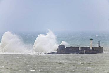 The Carnot dike hit by the waves during the storm Ciara, Boulogne sur mer, February 2020, Hauts de France, France