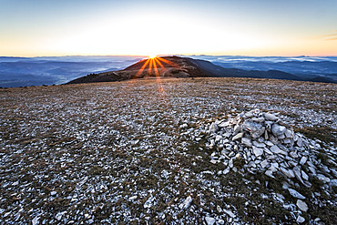 Sunrise on the crests of the great Luberon, France