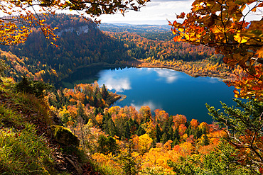 Lake Bonlieu in autumn, Jura, France