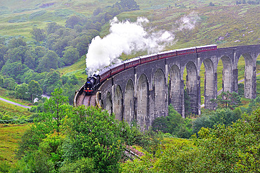 Glenfinnan Viaduct, Harry Potter train, Highlands, Scotland, UK