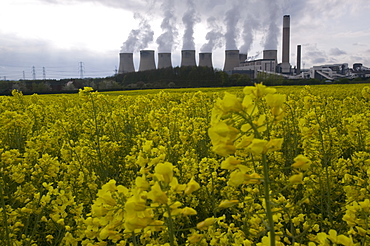 Ratcliffe on Soar, a massive coal powered power station in Nottinghamshire, England, United Kingdom, Europe