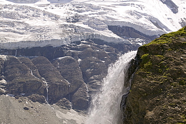 Melting glaciers on the north wall of the Matterhorn above Zermatt, Switzerland, Europe