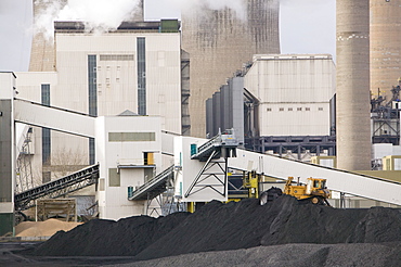 Ratcliffe on Soar coal fired power station in Nottinghamshire, England, United Kingdom, Europe