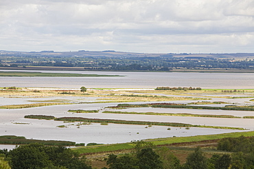 The Breach at Alkborough created in the sea defences to allow sea water to flood agricultural land and create a wetland for wildlife, Humber Estuary, Humberside, England, United Kingdom, Europe