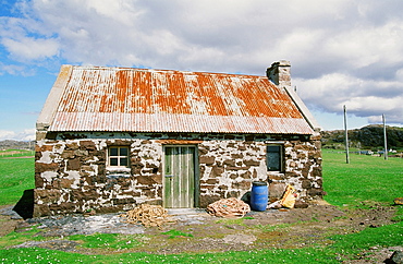 An old fisherman's cottage at Stoer, Sutherland, northwest Scotland, United Kingdom, Europe