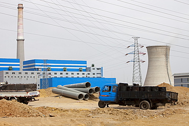 Lorry taking coal to a coal fired power plant in Dongsheng, Inner Mongolia, China, Asia