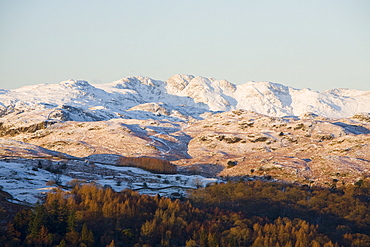 Sunrise over Crinkle Crags and Bowfell near Ambleside in the Lake District National Park, Cumbria, England, Great Britain, United Kingdom, Europe