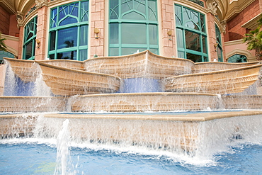 The Atlantis on the Palm, a hyper luxury hotel built on land reclaimed from the sea, Dubai, United Arab Emirates, Middle East