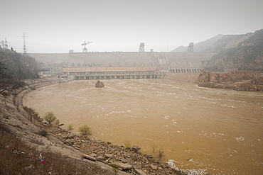 A dam across the Yellow River at Sanmanxie produces hydro electricity, China, Asia