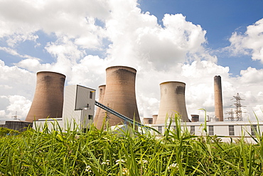 Fiddlers Ferry coal fired power station near Warrington, England, United Kingdom, Europe